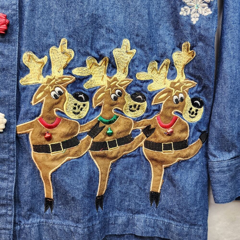 Tantrums Women's Blue Denim Christmas Button Up Shirt Size L Santa Reindeer - Picture 2 of 8